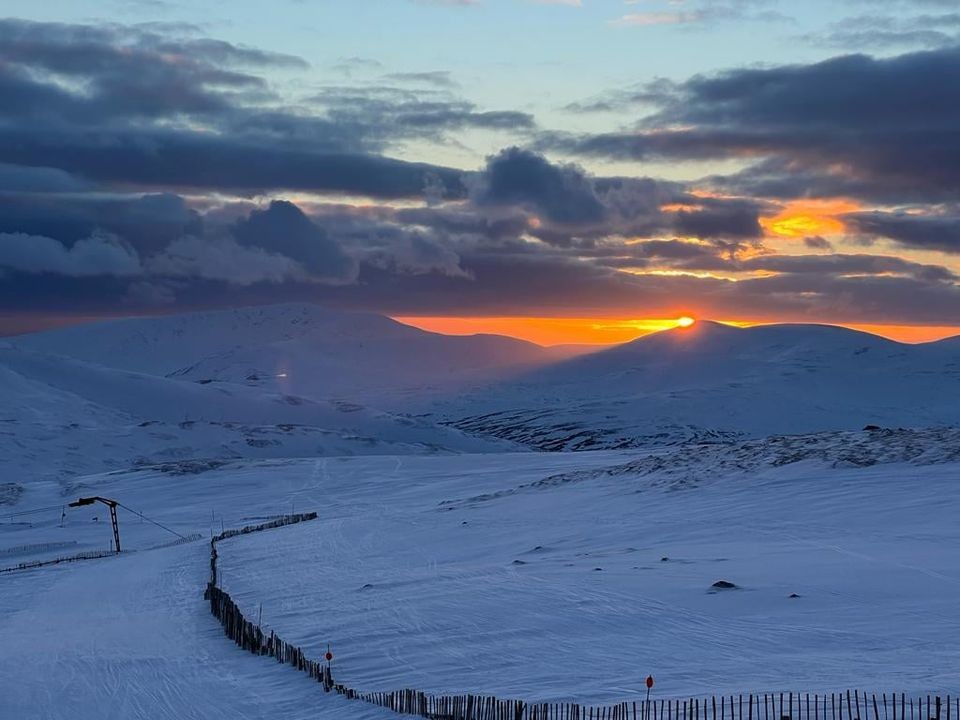 Snow Running At Glenshee Ski Centre